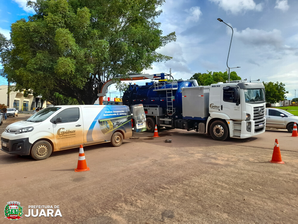 OURICURI: Trailer instalado em cima da Praça Voluntários chama